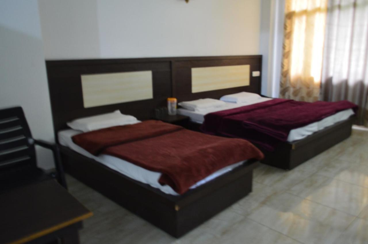Dharamkot Inn Dharamshala Buitenkant foto