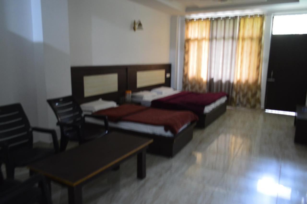 Dharamkot Inn Dharamshala Buitenkant foto